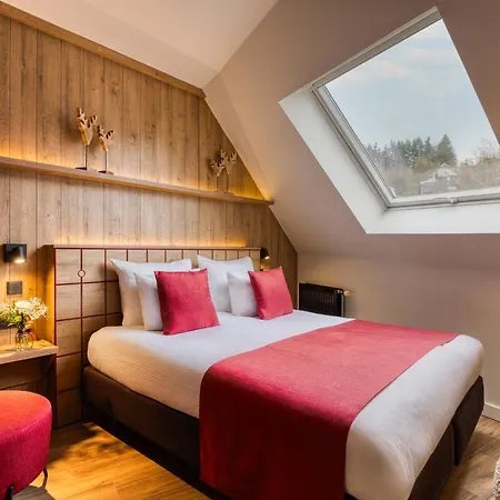 뒤 커머스 호우팔리제