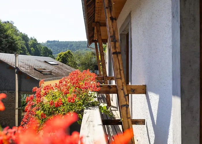 Du Commerce Hotel 4*