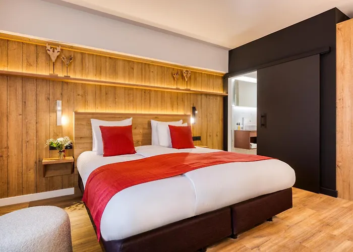 Hotel Du Commerce 4*